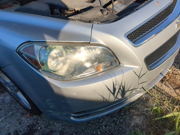 2008-2012 Chevrolet Malibu Passenger Right Oem Head Light Headlight Lamp - Oemusedautoparts1.com