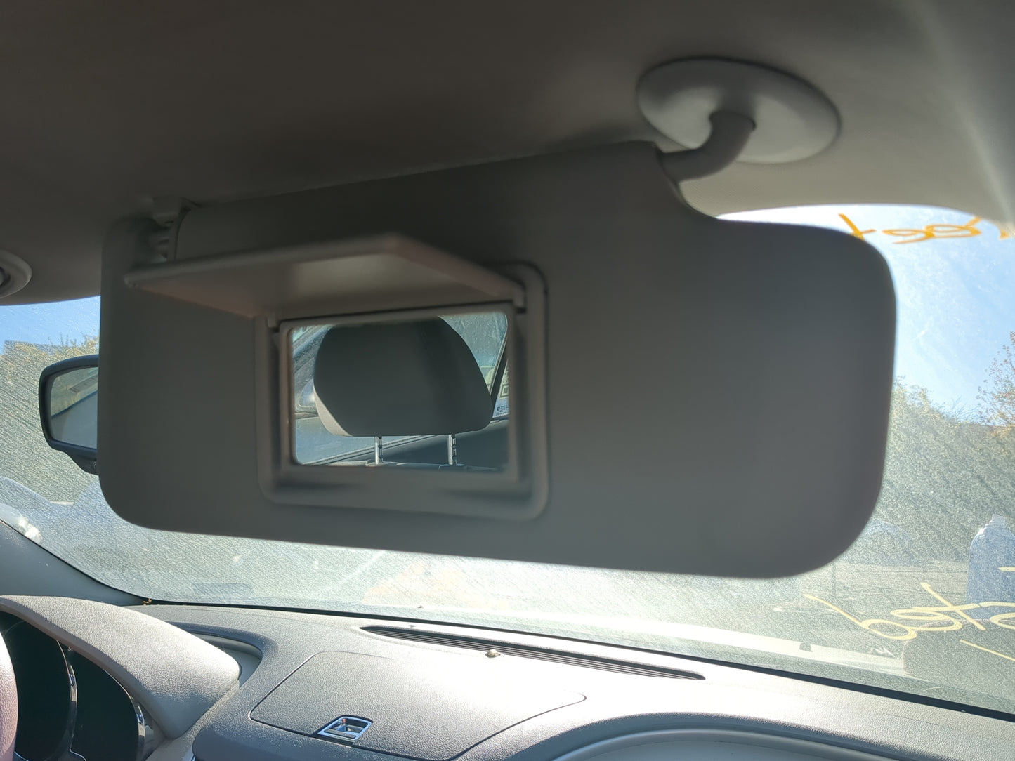 2004-2012 Chevrolet Malibu Sun Visor Shade Replacement Passenger Right Mirror Fits Fits 2004 2005 2008 2009 2010 2011 2012 O