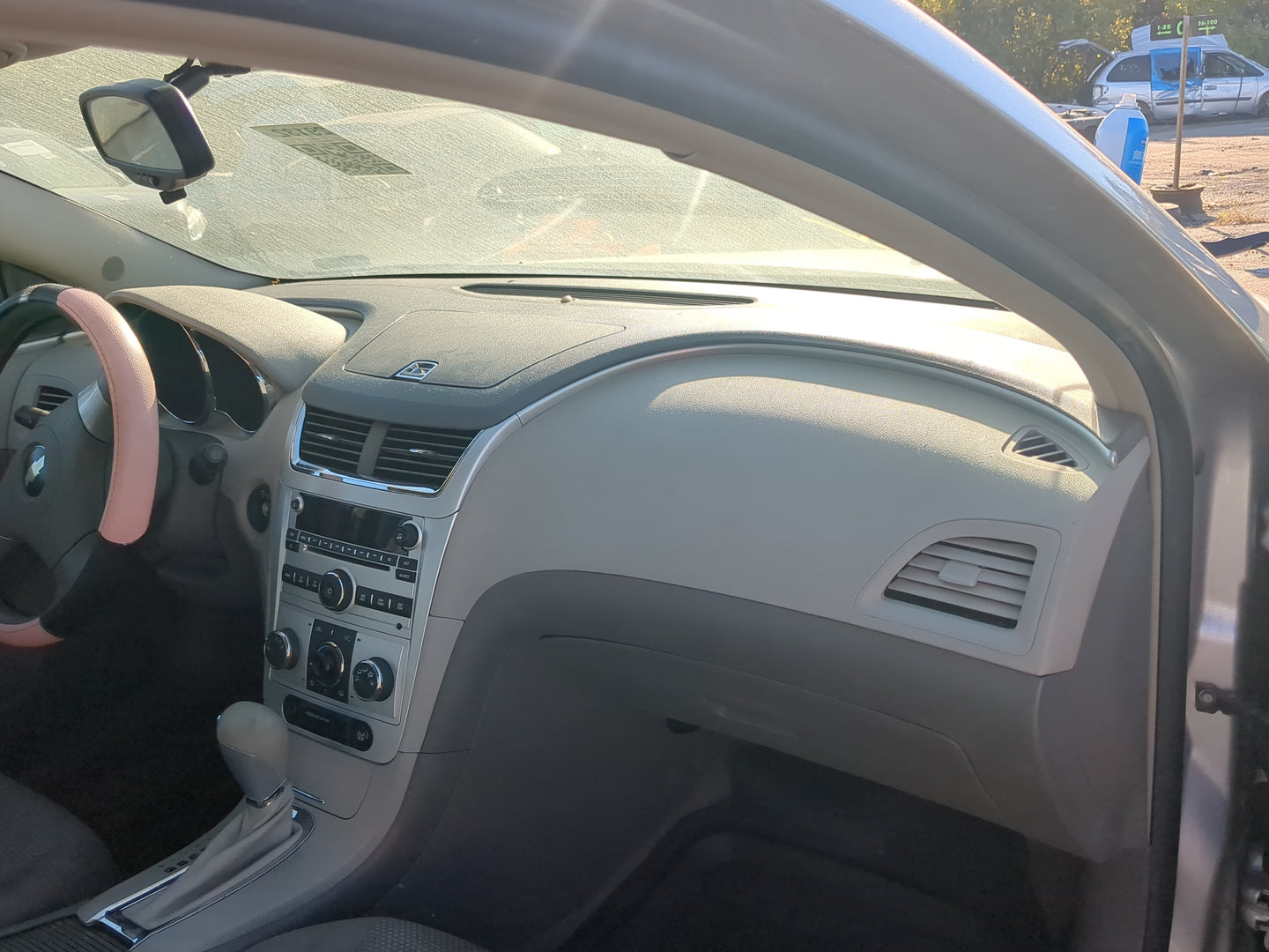 2008-2010 Chevrolet Malibu Air Bag Passenger Right Dashboard OEM Fits Fits 2005 2006 2007 2008 2009 2010 OEM Used Auto Parts