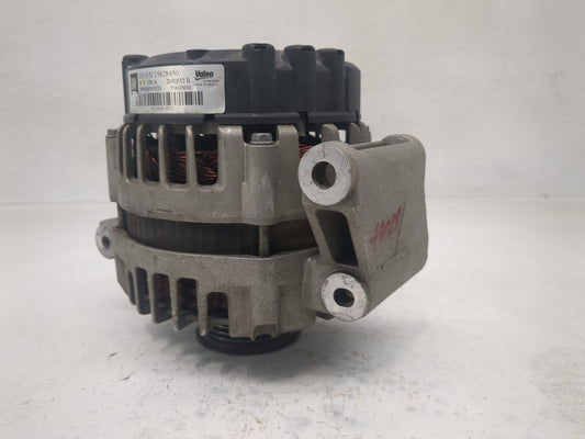 2008-2012 Chevrolet Malibu Alternator Replacement Generator Charging Assembly Engine OEM P/N:15828450 Fits OEM Used Auto Parts