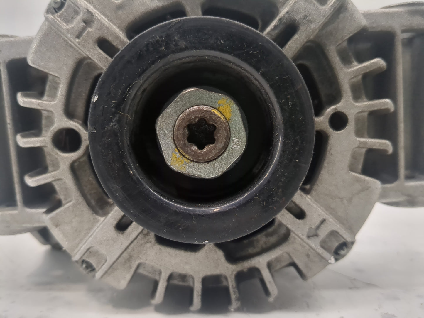 2008-2012 Chevrolet Malibu Alternator Replacement Generator Charging Assembly Engine OEM Fits Fits 2008 2009 2010 2011 2012 