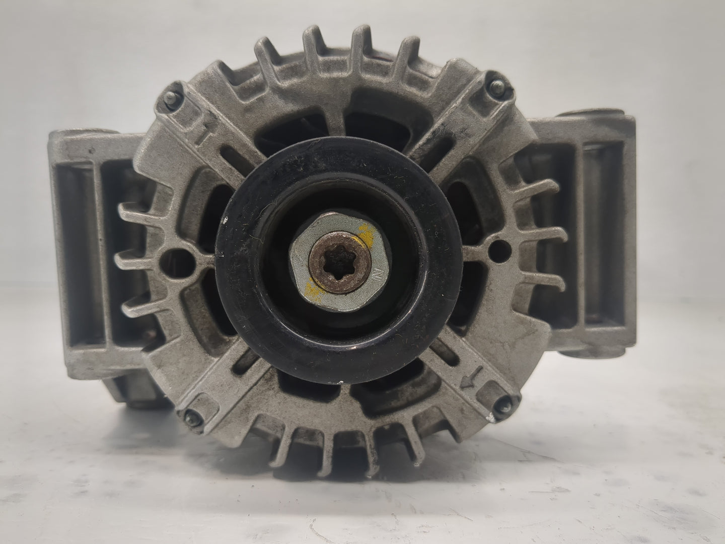 2008-2012 Chevrolet Malibu Alternator Replacement Generator Charging Assembly Engine OEM Fits Fits 2008 2009 2010 2011 2012 