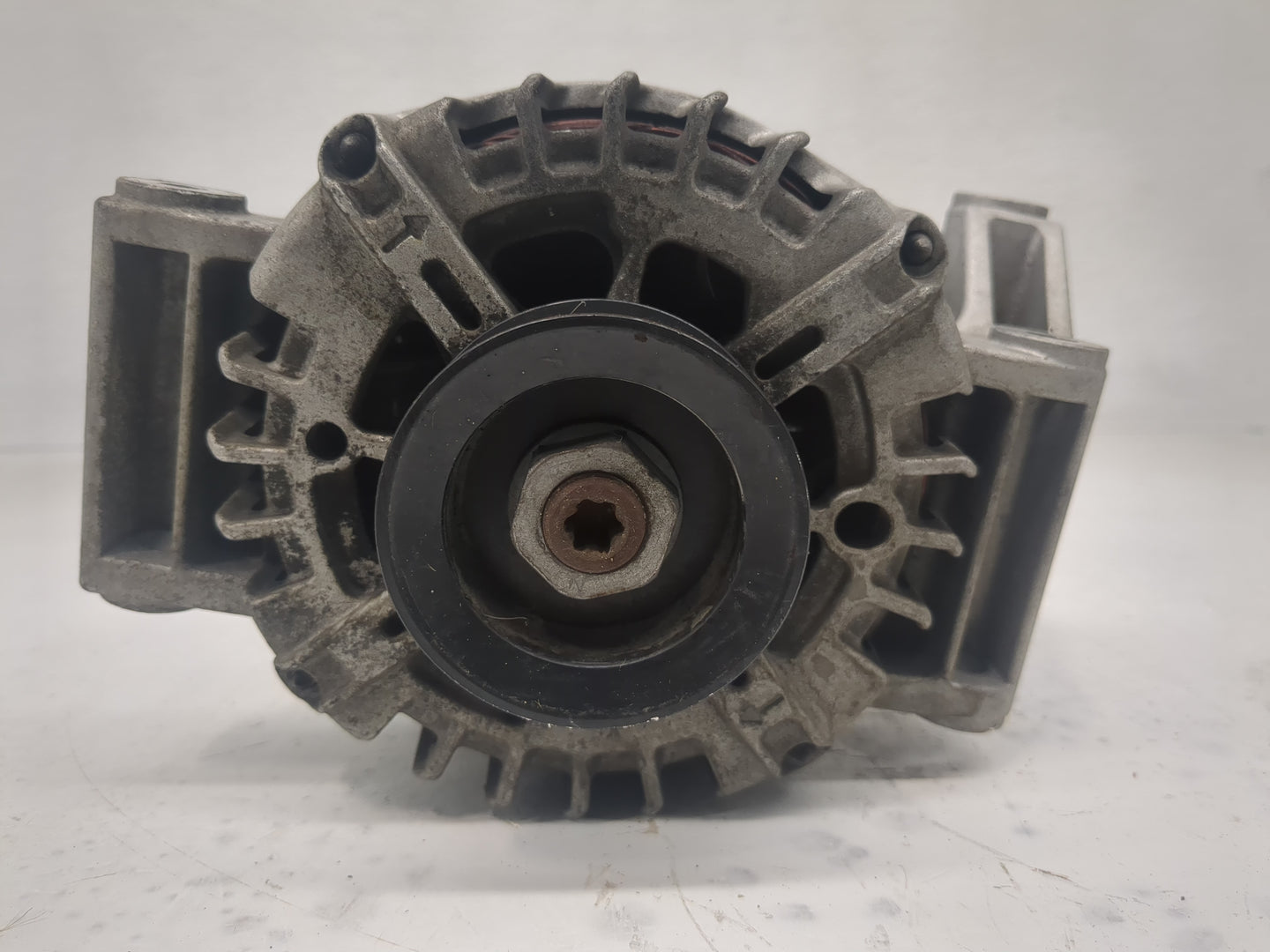 2008-2012 Chevrolet Malibu Alternator Replacement Generator Charging Assembly Engine OEM P/N:FG12S010 2650532B Fits OEM Used