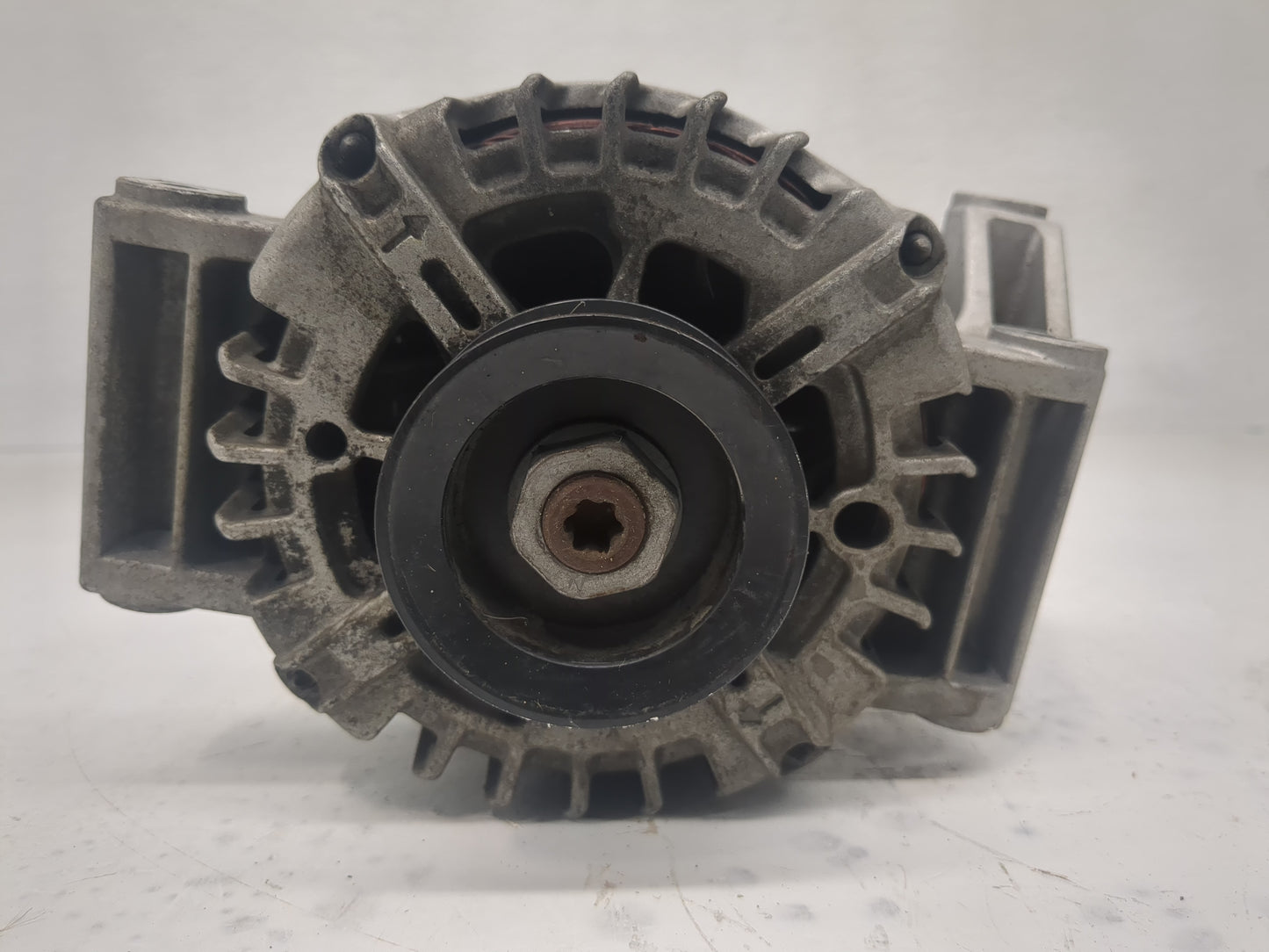 2008-2012 Chevrolet Malibu Alternator Replacement Generator Charging Assembly Engine OEM P/N:FG12S010 2650532B Fits OEM Used