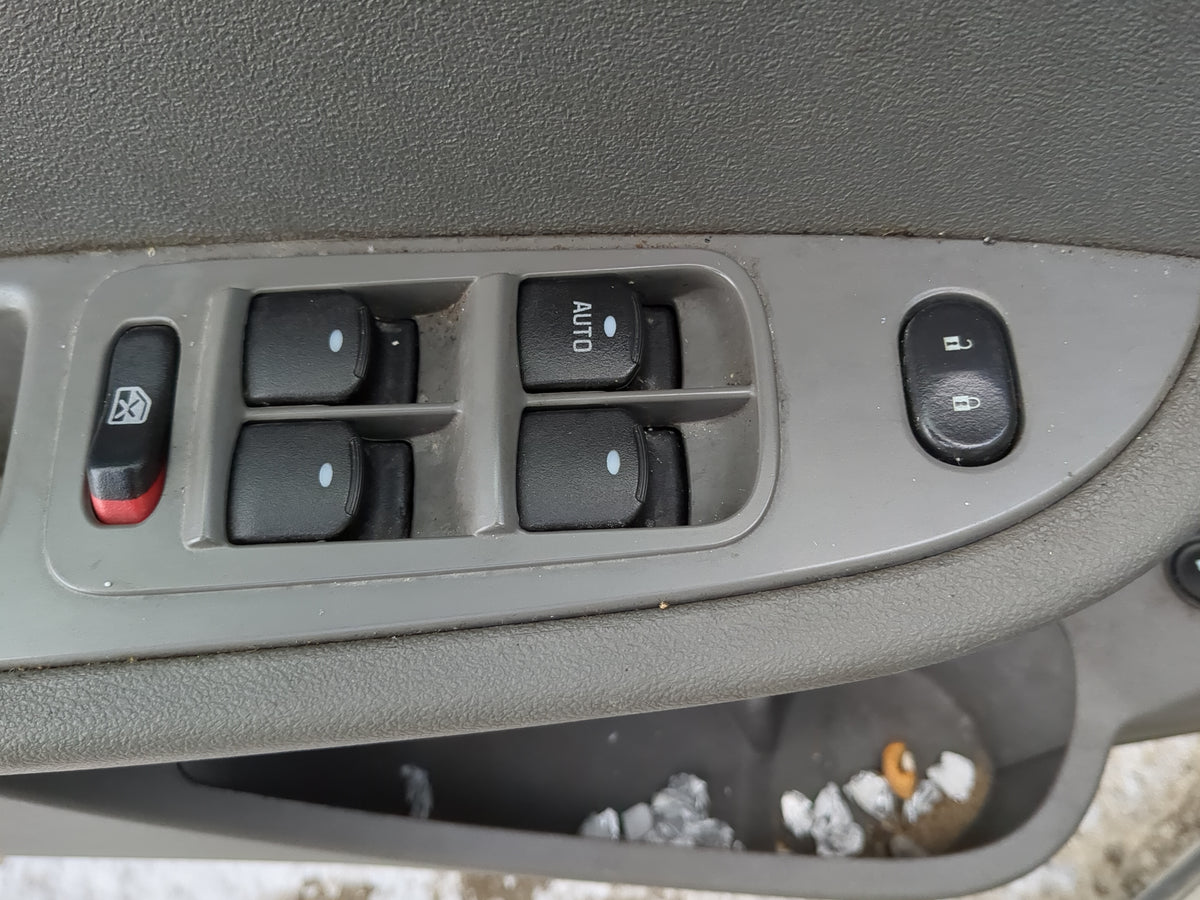 2008-2009 Chevrolet Malibu Master Power Window Switch Replacement Driver Side Left Fits Fits 2008 2009 OEM Used Auto Parts -