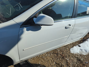 compare product 2008-2012 Chevrolet Malibu Driver Front Door Oem 1254009