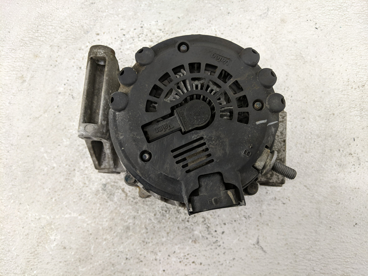 2008-2012 Chevrolet Malibu Alternator Replacement Generator Charging Assembly Engine OEM P/N:2650532 B 200521171926 Fits OEM