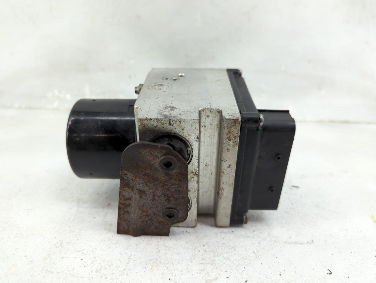 2008-2009 Chevrolet Malibu Anti-Lock Brake ABS Pump Module Actuator OEM P/N:25949990 16607211-J Fits Fits 2008 2009 OEM Used