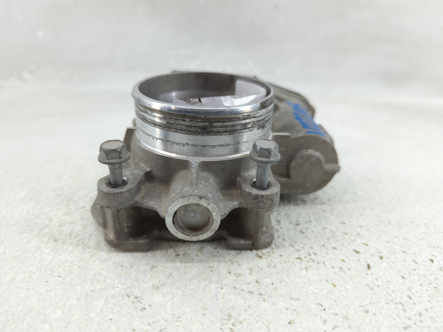 2008-2012 Chevrolet Malibu Throttle Body Fits Fits 2007 2008 2009 2010 2011 2012 OEM Used Auto Parts - Oemusedautoparts1.com