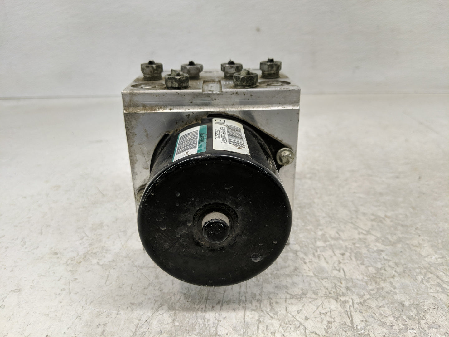 2008-2009 Chevrolet Malibu ABS Pump Control Module Replacement P/N:16607210-H 25928213, 25949990 Fits Fits 2008 2009 OEM Use