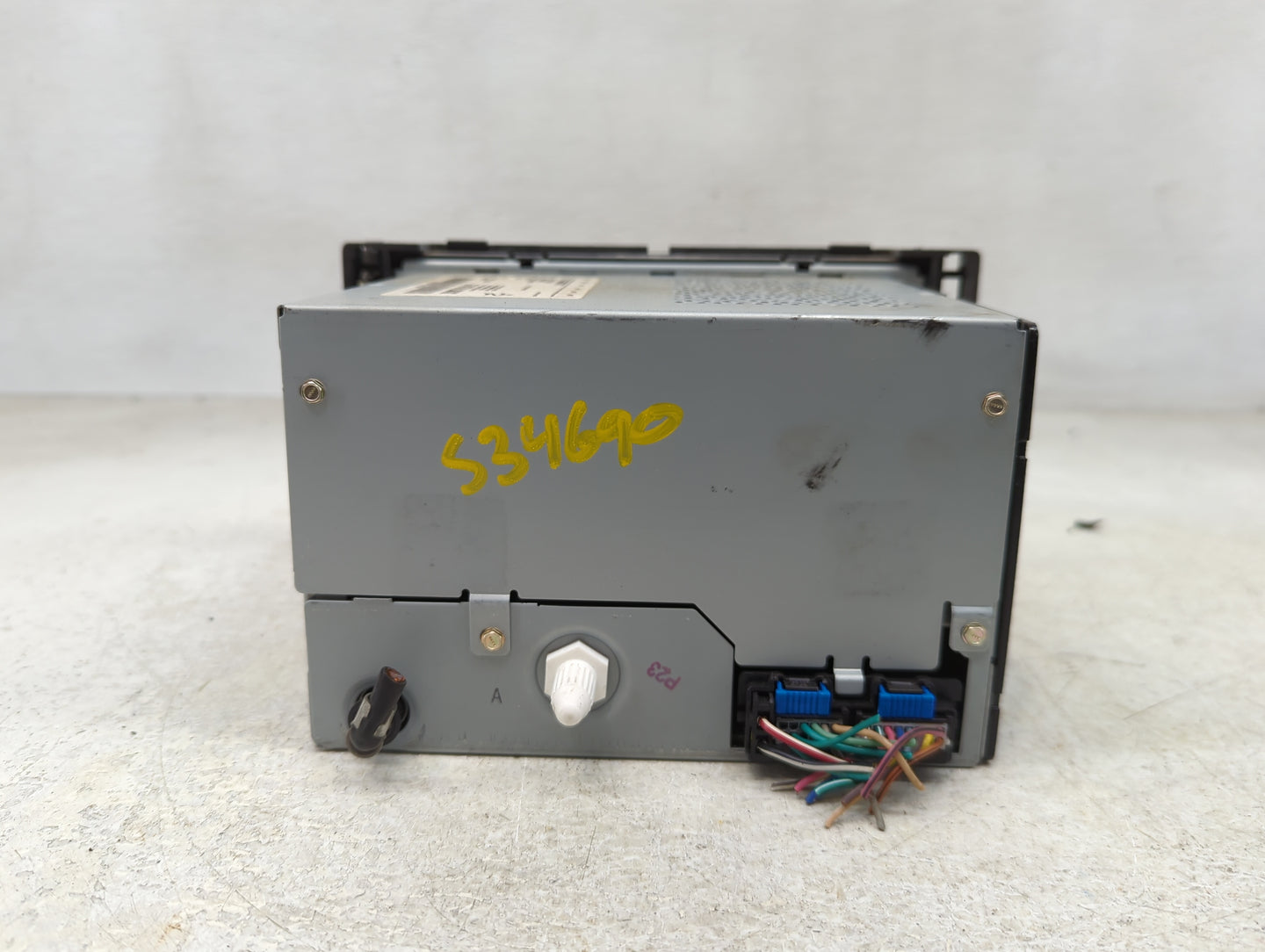 2008-2009 Chevrolet Malibu Radio AM FM Cd Player Receiver Replacement P/N:20834332 Fits Fits 2008 2009 OEM Used Auto Parts -