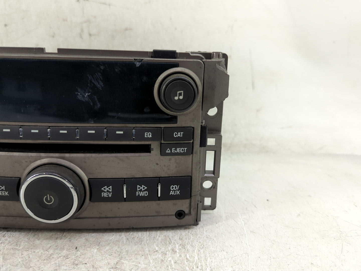 2009 Chevrolet Malibu Radio AM FM Cd Player Receiver Replacement P/N:25848865 Fits OEM Used Auto Parts - Oemusedautoparts1.c
