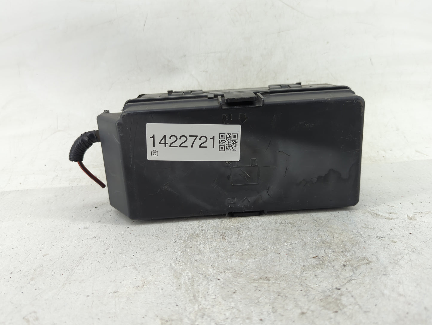 2009-2012 Chevrolet Malibu Fusebox Fuse Box Panel Relay Module P/N:13612203 Fits Fits 2009 2010 2011 2012 OEM Used Auto Part