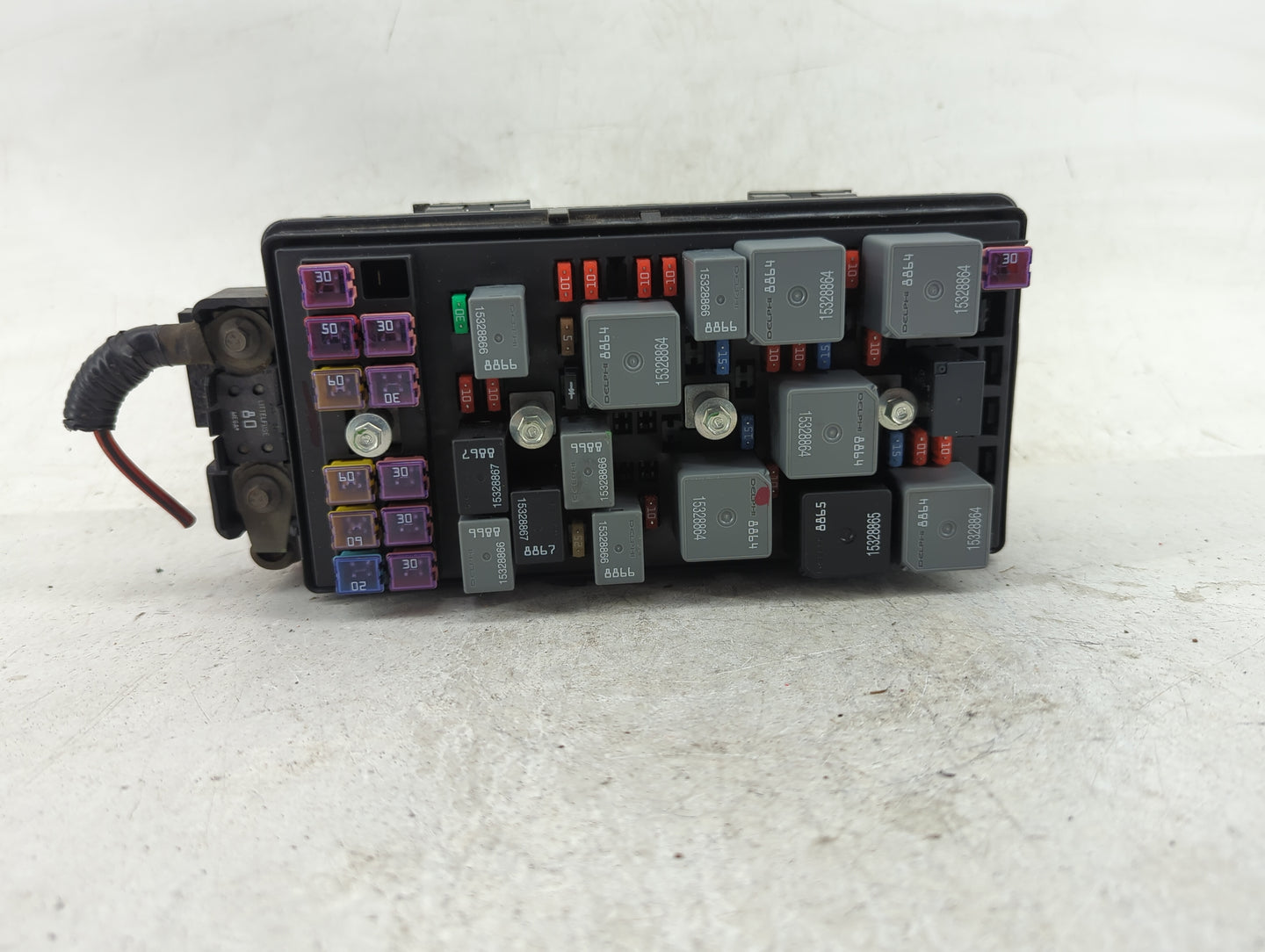 2009-2012 Chevrolet Malibu Fusebox Fuse Box Panel Relay Module P/N:13612203 Fits Fits 2009 2010 2011 2012 OEM Used Auto Part
