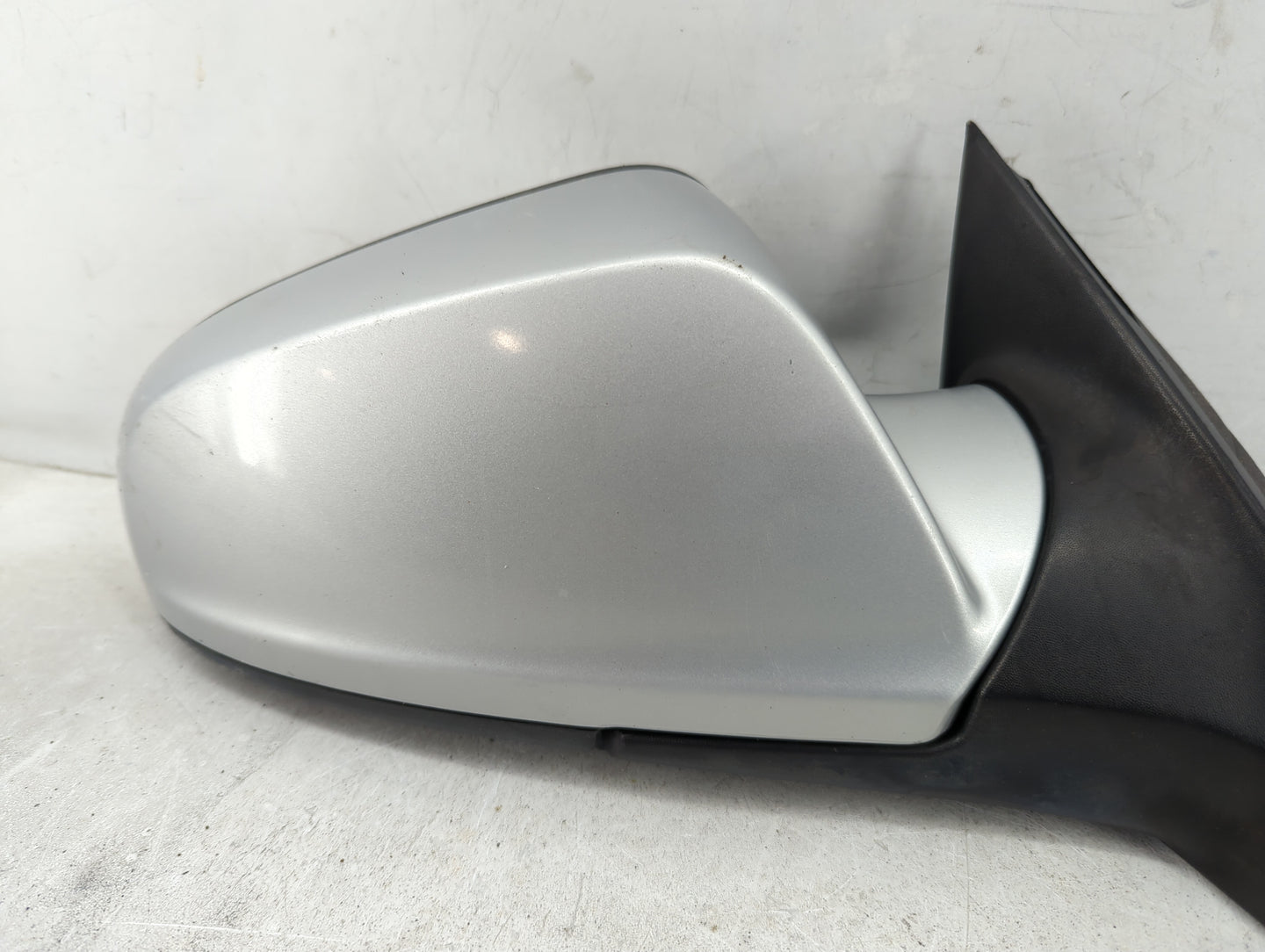 2009 Chevrolet Malibu Passenger Side View Mirror - Right Door Mirror OEM Used - Oemusedautoparts1.com