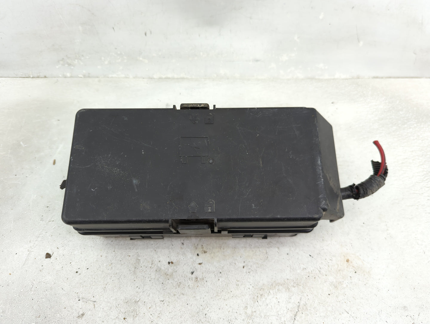 2009 Chevrolet Malibu Fusebox Fuse Box Panel Relay Module P/N:13612203 Fits OEM Used Auto Parts - Oemusedautoparts1.com