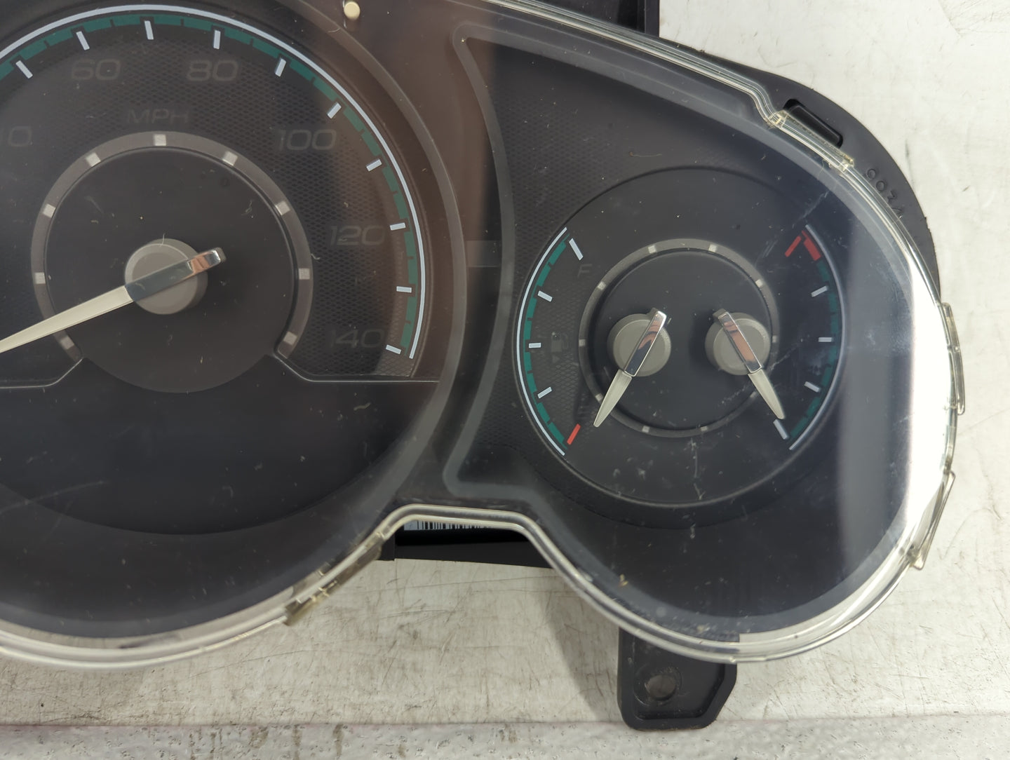 2008-2012 Chevrolet Malibu Instrument Cluster Speedometer Gauges Fits Fits 2008 2009 2010 2011 2012 OEM Used Auto Parts - Oe