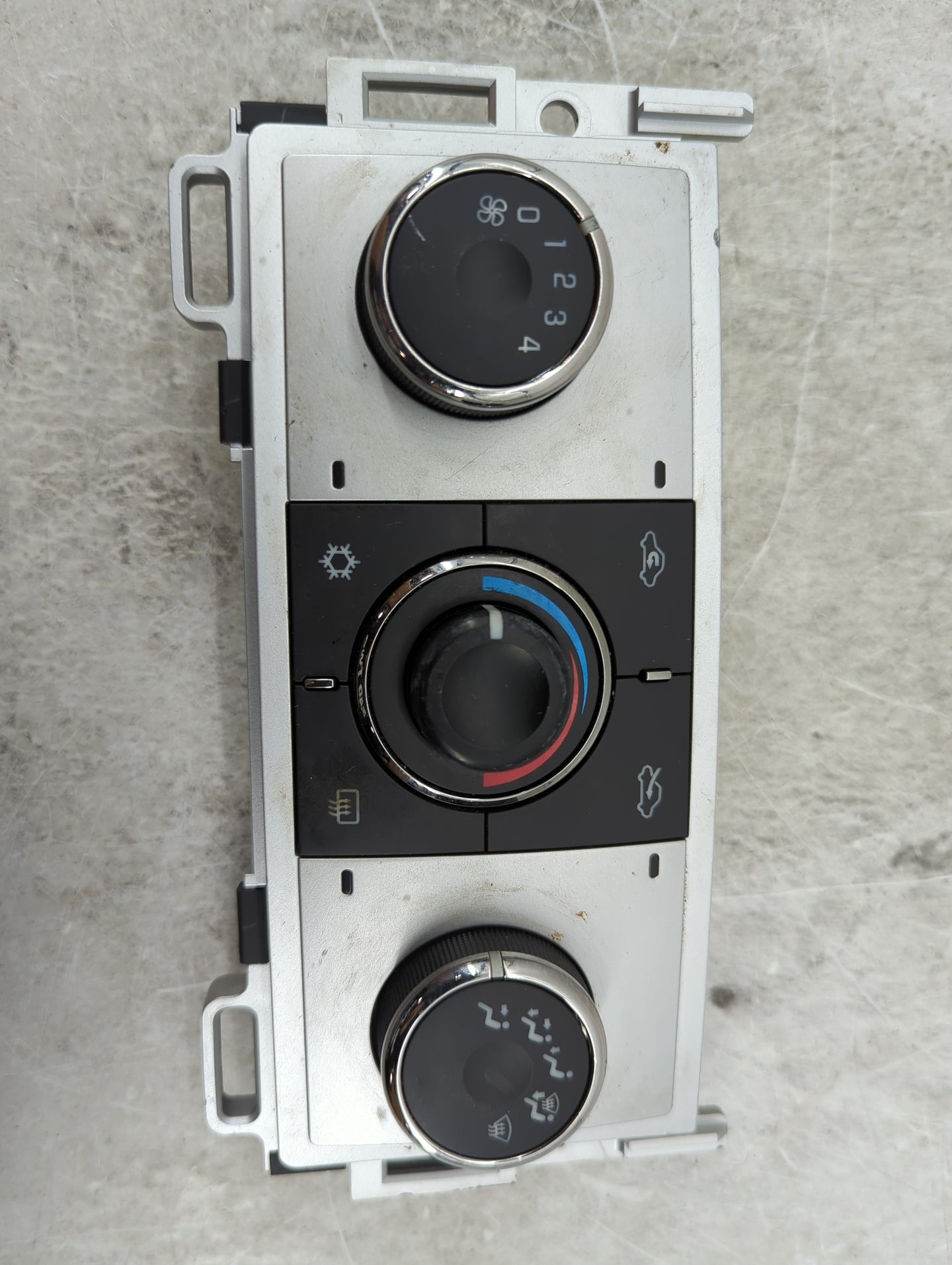 2008-2012 Chevrolet Malibu Climate Control Module Temperature AC/Heater Replacement Fits Fits 2008 2009 2010 2011 2012 OEM U
