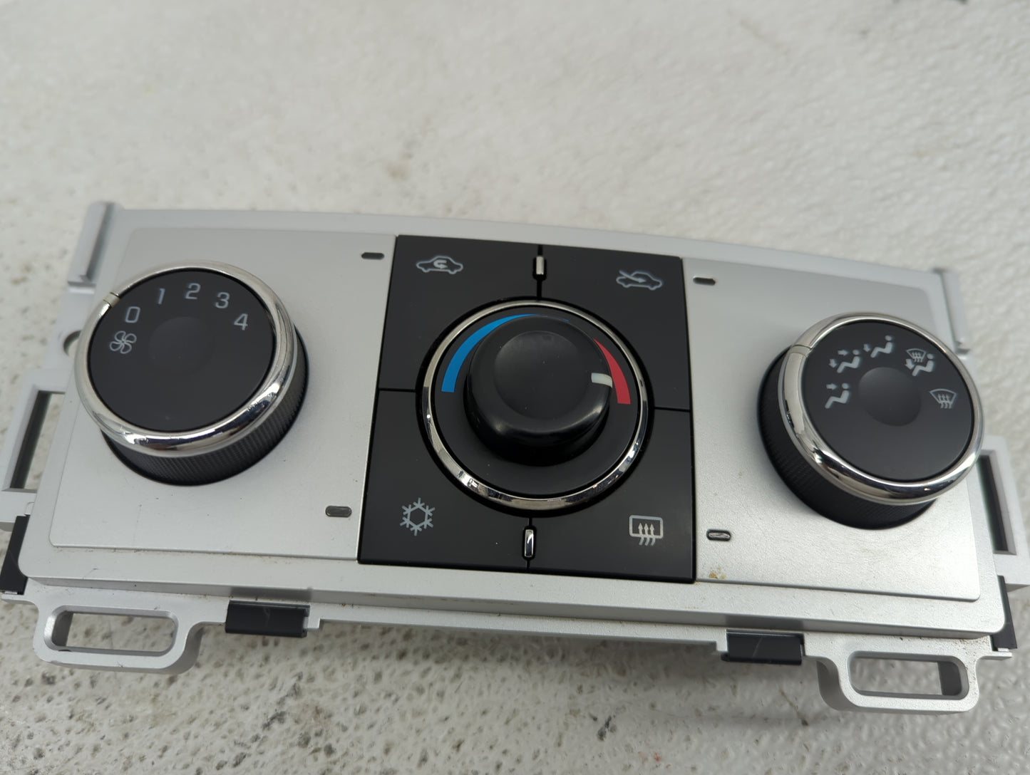 2008-2012 Chevrolet Malibu Climate Control Module Temperature AC/Heater Replacement P/N:28116119 25878418 Fits OEM Used Auto