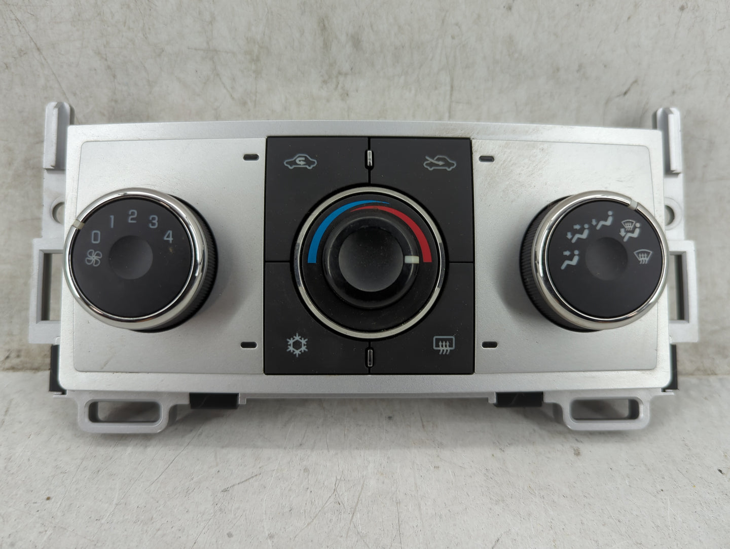 2008-2012 Chevrolet Malibu Climate Control Module Temperature AC/Heater Replacement P/N:28116119 25878418 Fits OEM Used Auto