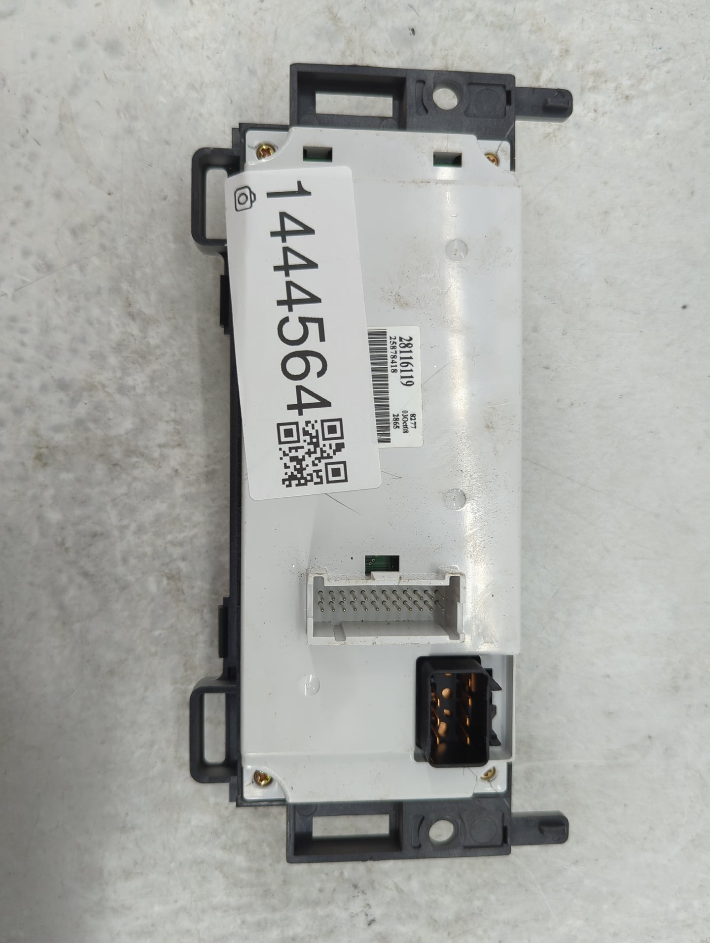 2008-2012 Chevrolet Malibu Climate Control Module Temperature AC/Heater Replacement P/N:28116119 25878418 Fits OEM Used Auto