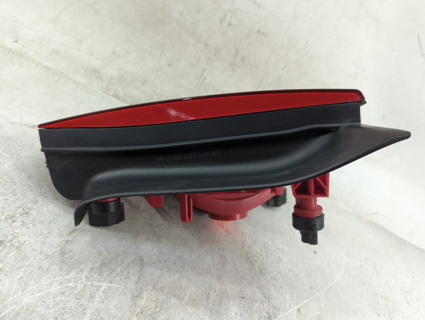 2009 Chevrolet Malibu Passenger Right Side Deck Lid Mounted Tail Light - Oemusedautoparts1.com