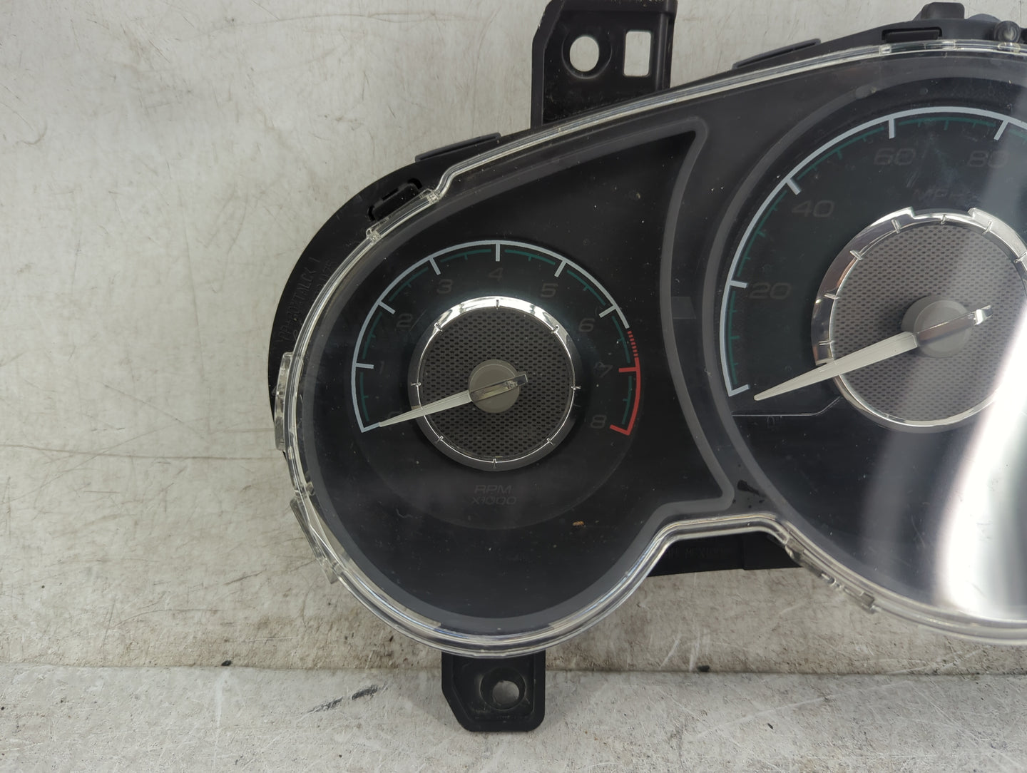 2008-2009 Chevrolet Malibu Instrument Cluster Speedometer Gauges P/N:1394167 Miles: Fits Fits 2008 2009 OEM Used Auto Parts 