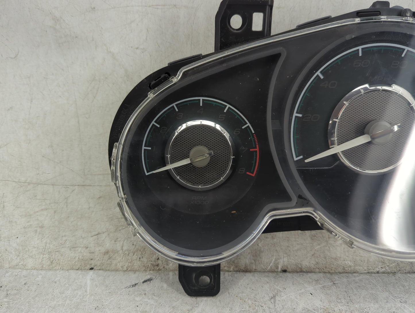 2008-2009 Chevrolet Malibu Instrument Cluster Speedometer Gauges P/N:1394167 Miles: Fits Fits 2008 2009 OEM Used Auto Parts 