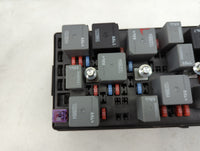 2008-2009 Chevrolet Malibu Fusebox Fuse Box Panel Relay Module P/N:13572723 Fits Fits 2008 2009 OEM Used Auto Parts - Oemuse