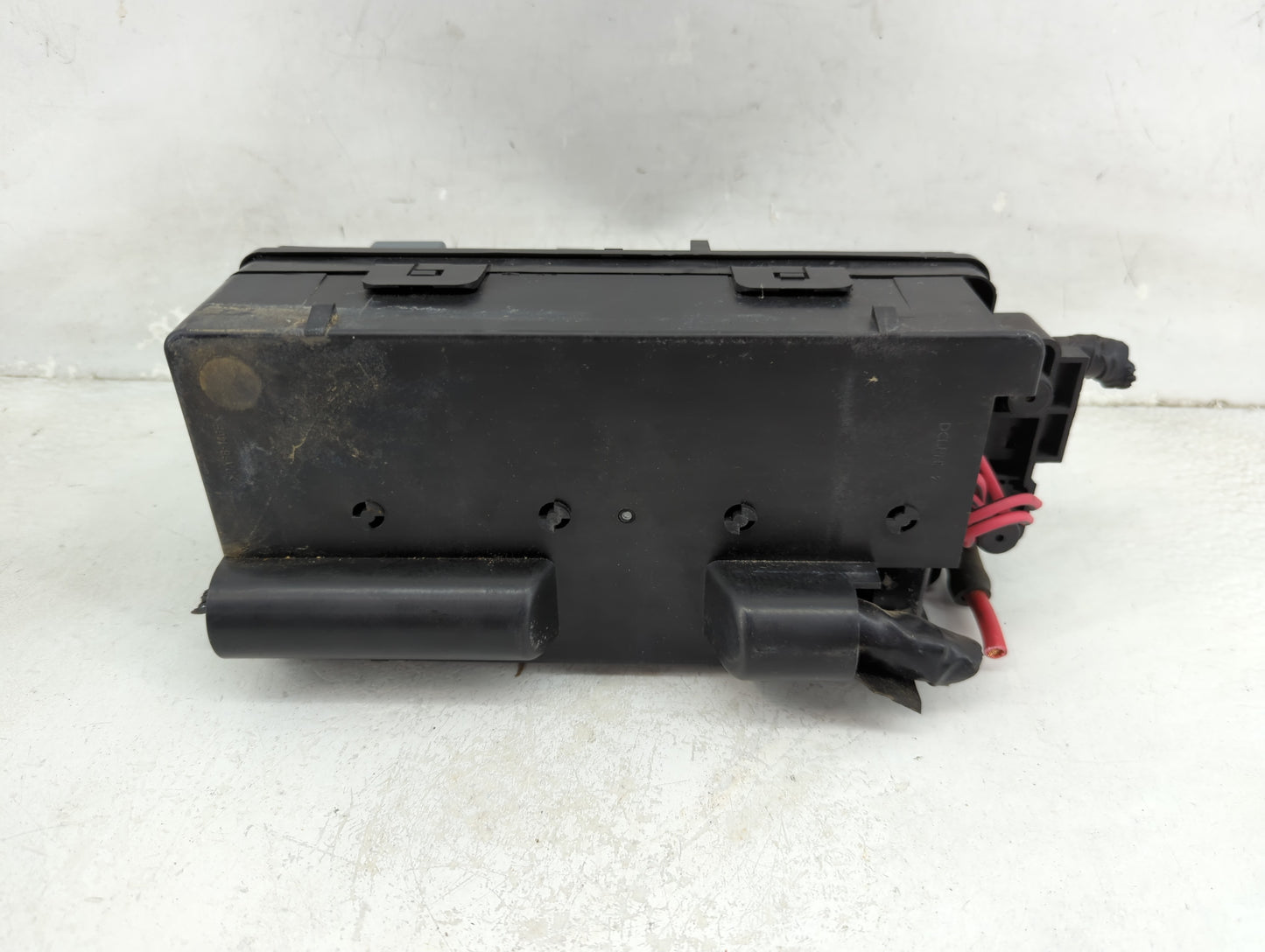 2008-2009 Chevrolet Malibu Fusebox Fuse Box Panel Relay Module P/N:13572723 Fits Fits 2008 2009 OEM Used Auto Parts - Oemuse