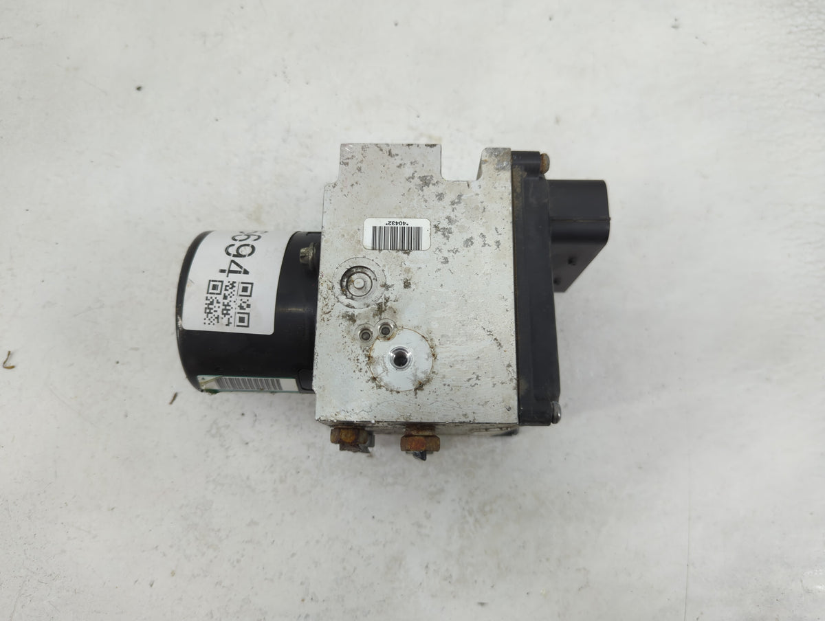 2008-2009 Chevrolet Malibu Anti-Lock Brake ABS Pump Module Actuator OEM P/N:16607211-J 25949990 Fits Fits 2008 2009 OEM Used
