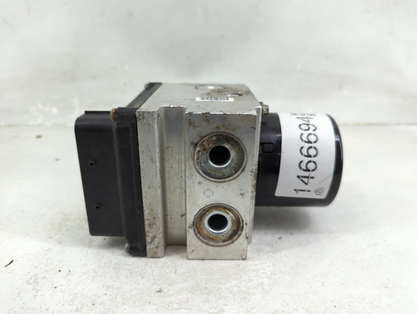 2008-2009 Chevrolet Malibu ABS Pump Control Module Replacement P/N:16607211-J 25949990 Fits Fits 2008 2009 OEM Used Auto Par