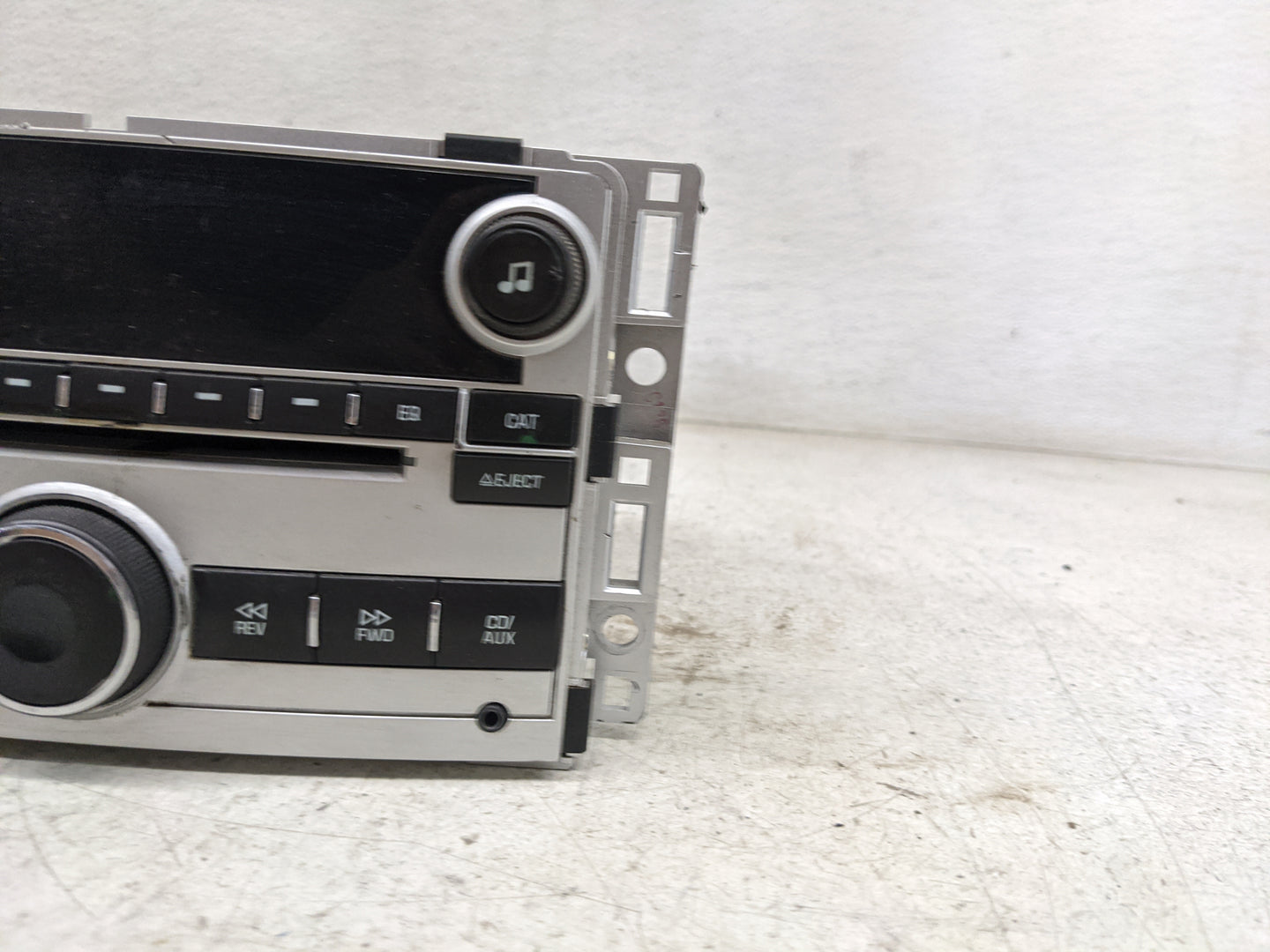 2009-2012 Chevrolet Malibu Radio AM FM Cd Player Receiver Replacement P/N:28152090 25833637 Fits Fits 2009 2010 2011 2012 OE