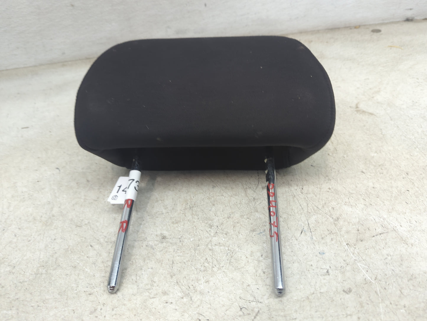 2009 Chevrolet Malibu Headrest Head Rest Front Driver Passenger Seat Fits OEM Used Auto Parts - Oemusedautoparts1.com