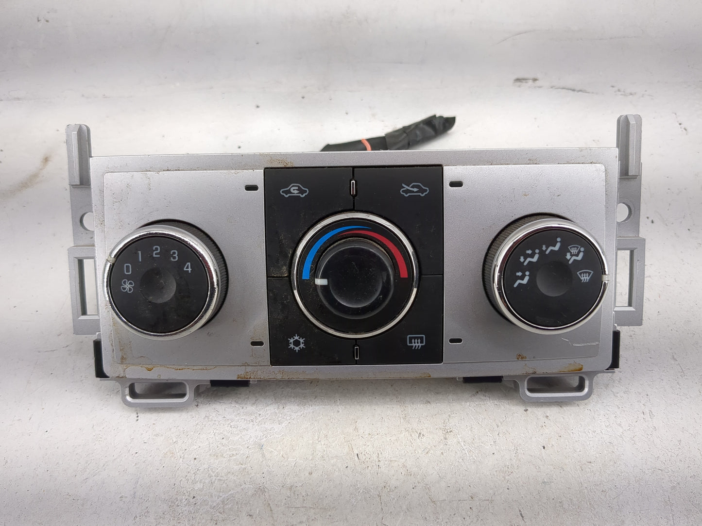 2008-2012 Chevrolet Malibu Climate Control Module Temperature AC/Heater Replacement P/N:28116119 25878418 Fits OEM Used Auto
