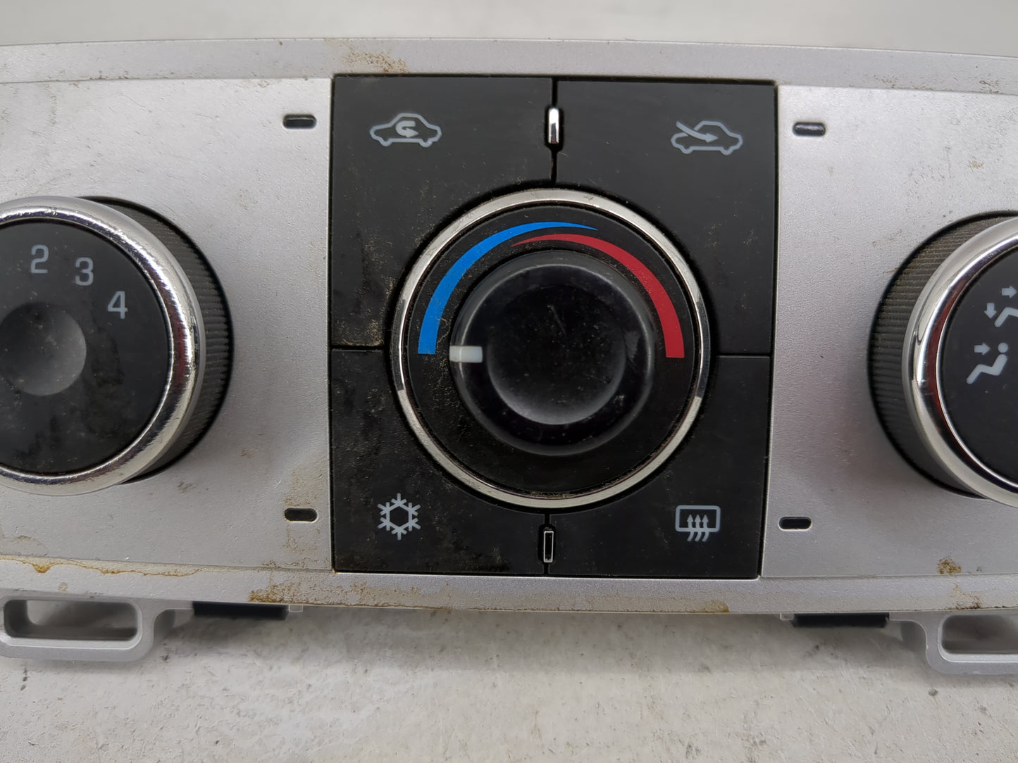 2008-2012 Chevrolet Malibu Climate Control Module Temperature AC/Heater Replacement P/N:28116119 25878418 Fits OEM Used Auto