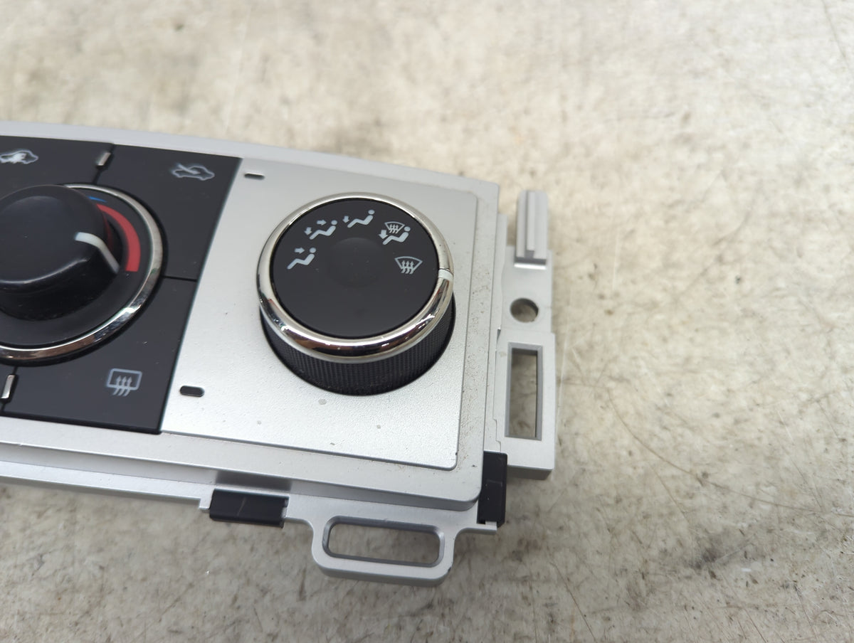 2008-2012 Chevrolet Malibu Climate Control Module Temperature AC/Heater Replacement P/N:28116119 25878418 Fits OEM Used Auto