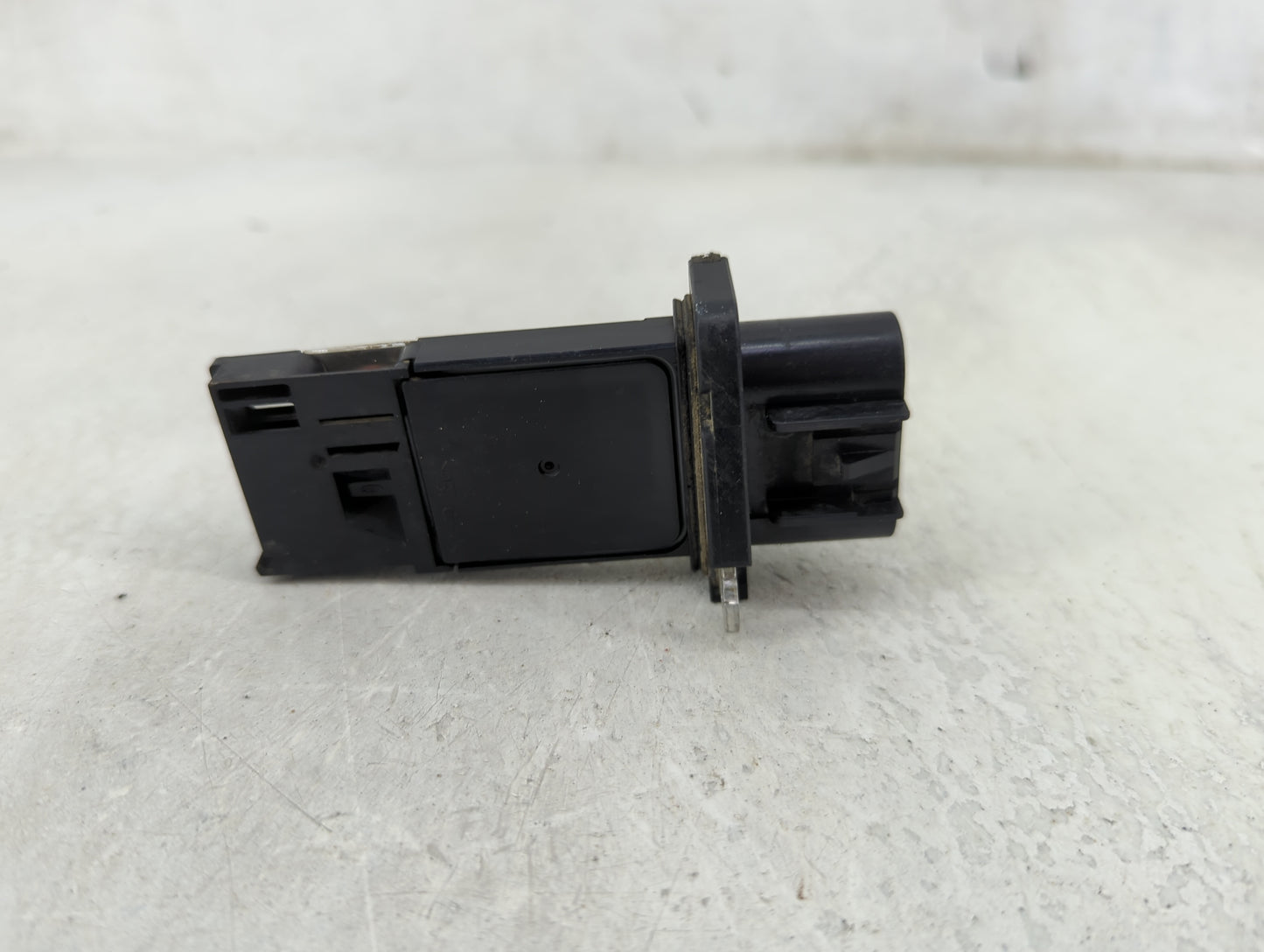 2008-2014 Chevrolet Malibu Mass Air Flow Meter Maf 1489865 - Oemusedautoparts1.com