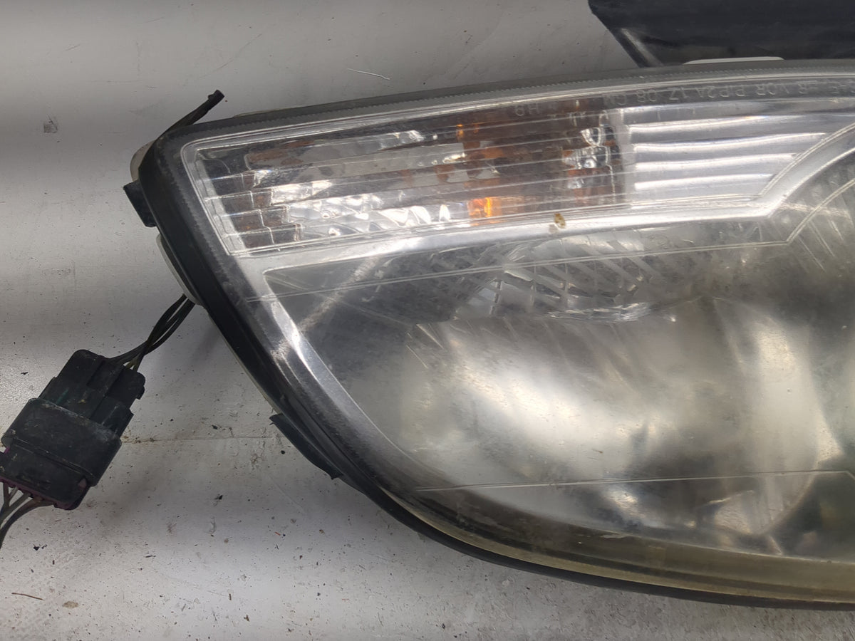 2008-2012 Chevrolet Malibu Passenger Right Oem Head Light Headlight Lamp 1499530 - Oemusedautoparts1.com