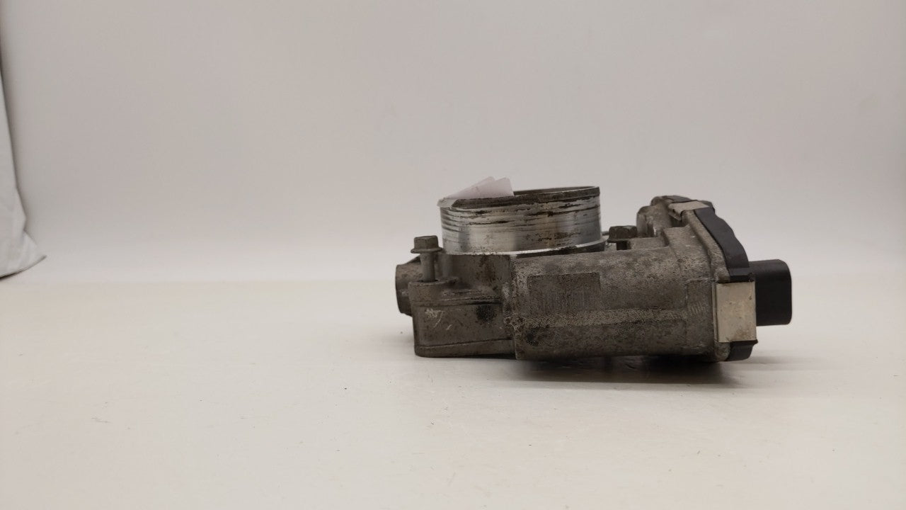 2008-2012 Chevrolet Malibu Throttle Body P/N:668AA 186AA Fits Fits 2007 2008 2009 2010 2011 2012 OEM Used Auto Parts - Oemus