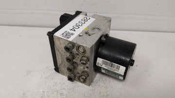 2008-2009 Chevrolet Malibu ABS Pump Control Module Replacement P/N:25949989 20812604, 25928254, 25952591 Fits Fits 2008 2009 OEM Used Auto Parts