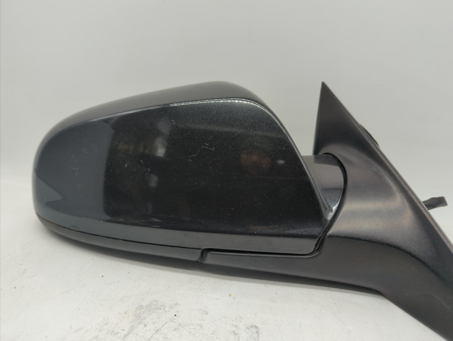 2008-2012 Chevrolet Malibu Passenger Side View Mirror - Right Door Mirror OEM Used - Oemusedautoparts1.com