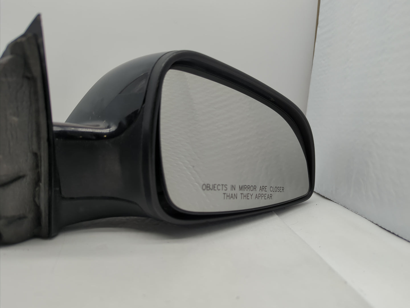 2008-2012 Chevrolet Malibu Passenger Side View Mirror - Right Door Mirror OEM Used - Oemusedautoparts1.com