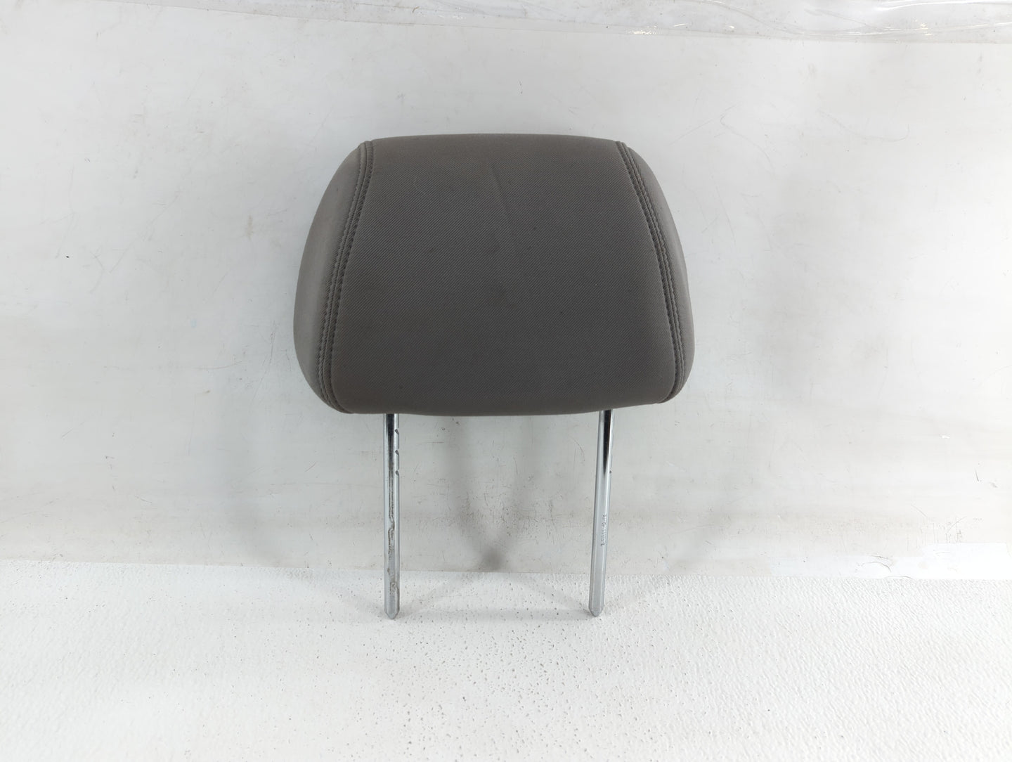 2008-2009 Chevrolet Malibu Headrest Head Rest Front Driver Passenger Seat Fits Fits 2008 2009 OEM Used Auto Parts - Oemuseda