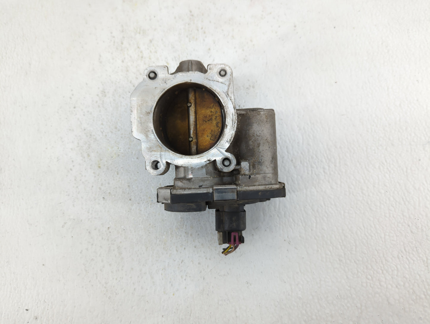 2008-2012 Chevrolet Malibu Throttle Body P/N:9B4G-9F991-A 668AA, 186AA Fits Fits 2007 2008 2009 2010 2011 2012 OEM Used Auto