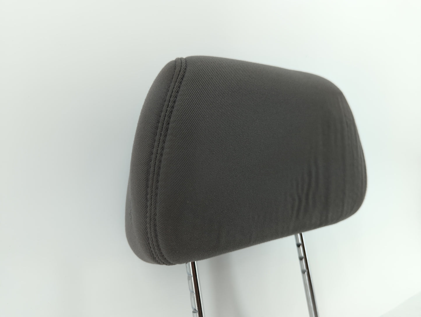 2008-2009 Chevrolet Malibu Headrest Head Rest Front Driver Passenger Seat Fits Fits 2008 2009 OEM Used Auto Parts - Oemuseda