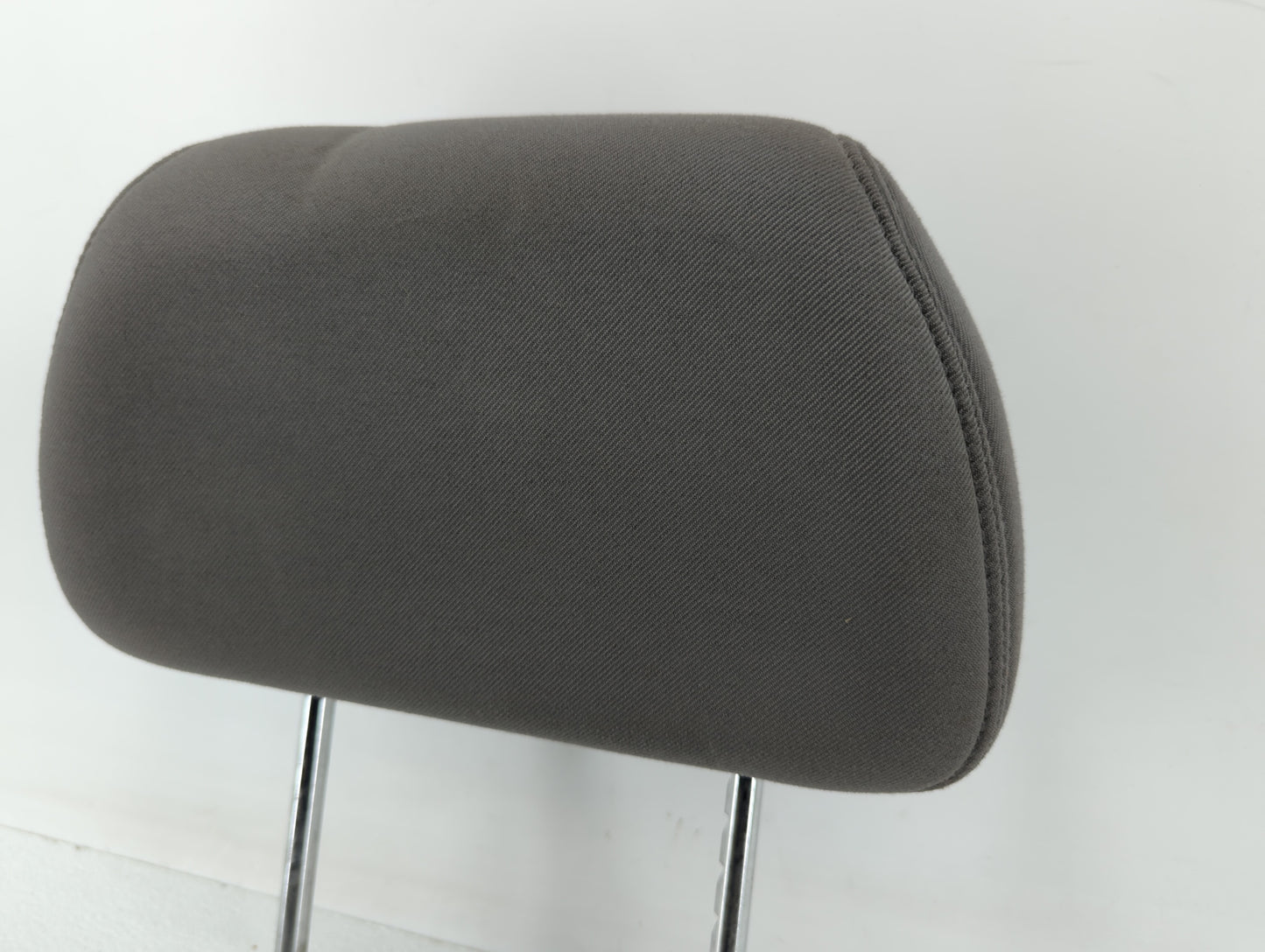 2008-2009 Chevrolet Malibu Headrest Head Rest Front Driver Passenger Seat Fits Fits 2008 2009 OEM Used Auto Parts - Oemuseda