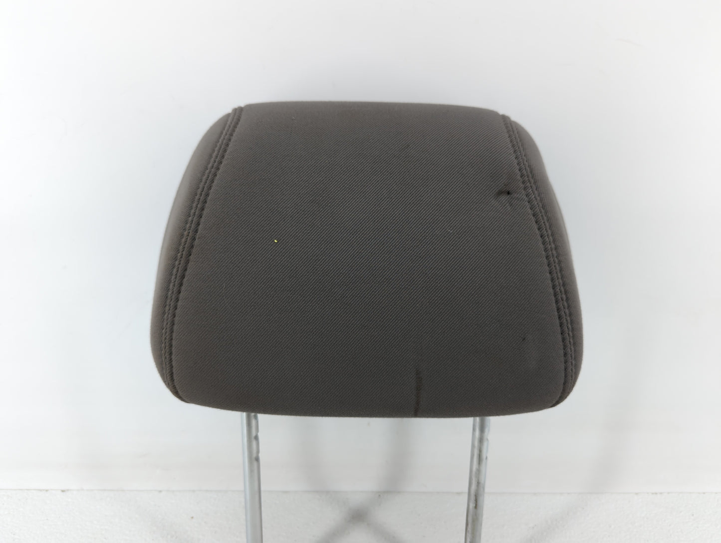 2008-2009 Chevrolet Malibu Headrest Head Rest Front Driver Passenger Seat Fits Fits 2008 2009 OEM Used Auto Parts - Oemuseda