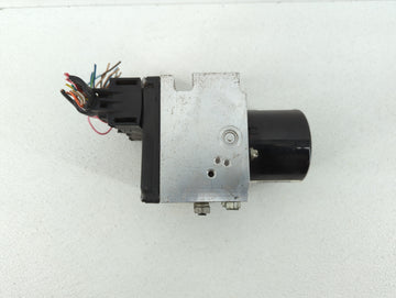 2008-2009 Chevrolet Malibu ABS Pump Control Module Replacement P/N:25928254 25949989, 20812604, 25952591 Fits Fits 2008 2009 OEM Used Auto Parts