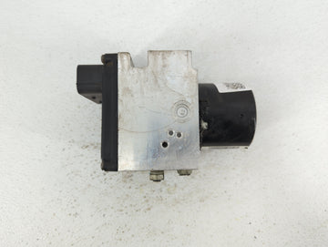 2008-2009 Chevrolet Malibu ABS Pump Control Module Replacement P/N:25949990 25928254, 25949989, 20812604 Fits Fits 2008 2009 OEM Used Auto Parts